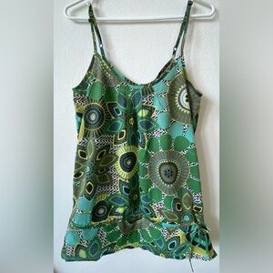 EUC O'neill Vintage geometric mandala-style print in green and blue top L